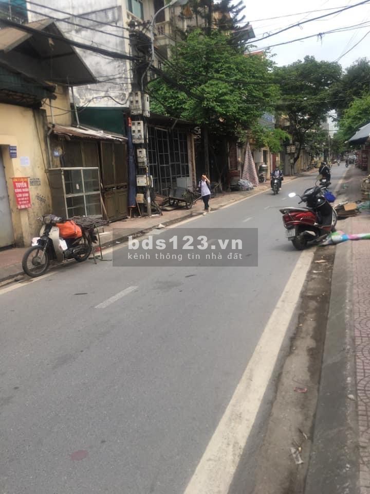 Bán nhà Trương Định ô tô cách 30m, diện tích sử dụng 40m2, mt 4m giá bán 3.2 tỷ