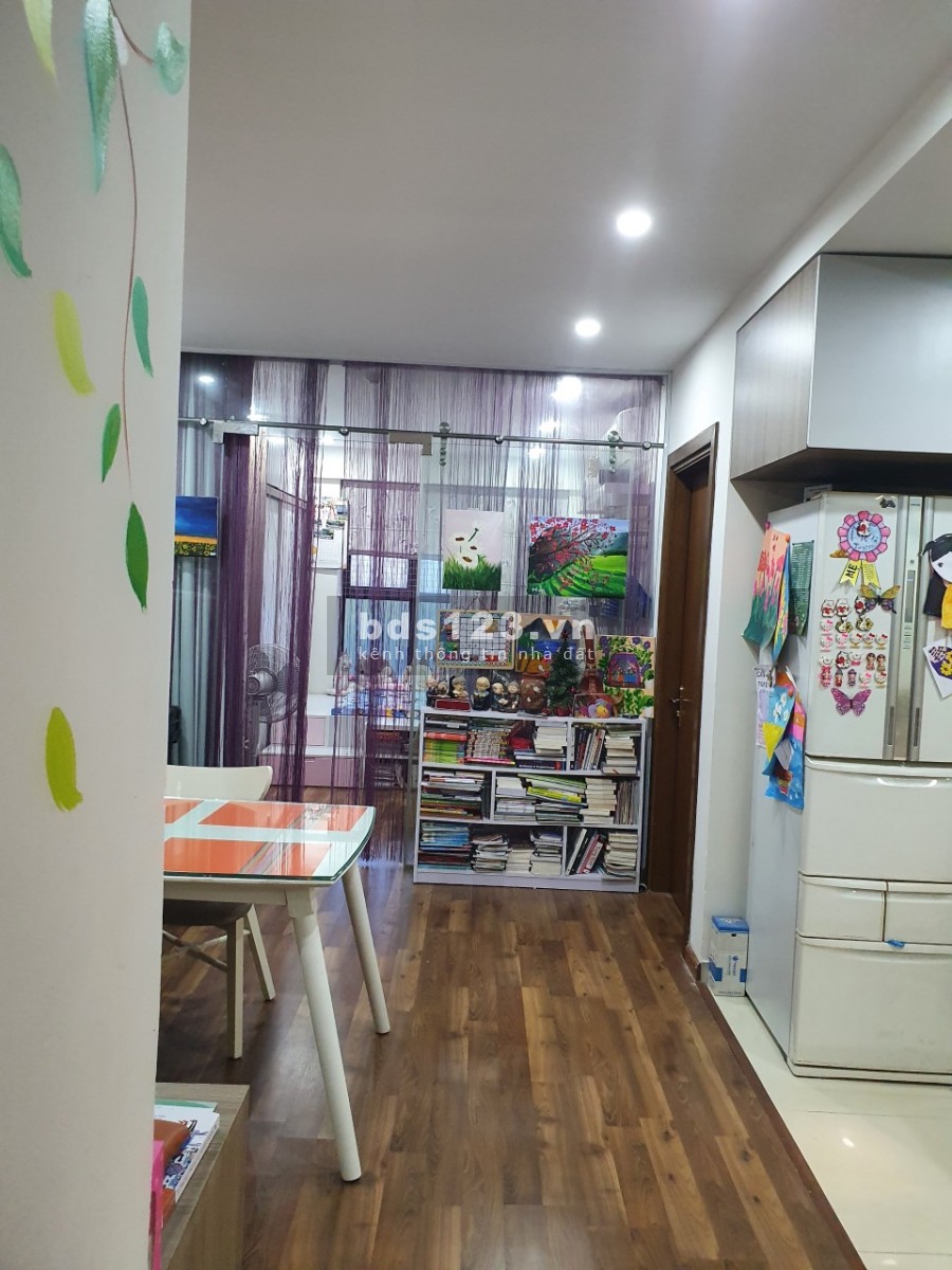Chủ muốn đổi chỗ to hơn nên bán cắt lỗ căn hộ 2PN, R2 Goldmark City, 83m2, đầy đủ nội thất, 2 tỷ 4
