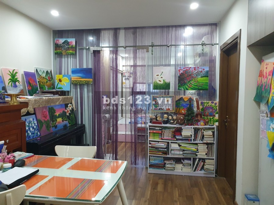 Chủ muốn đổi chỗ to hơn nên bán cắt lỗ căn hộ 2PN, R2 Goldmark City, 83m2, đầy đủ nội thất, 2 tỷ 4