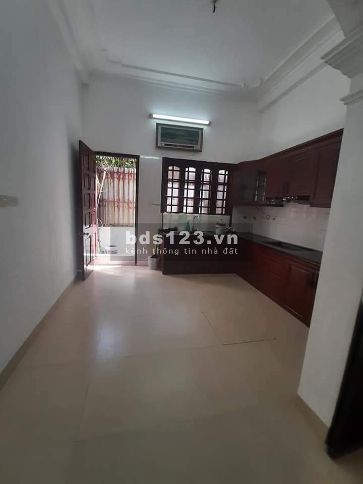 Bán nhà 2 mặt ngõ vị trí cực đẹp đường Phan Đình Giót, giá chỉ 3 tỷ, lhcc