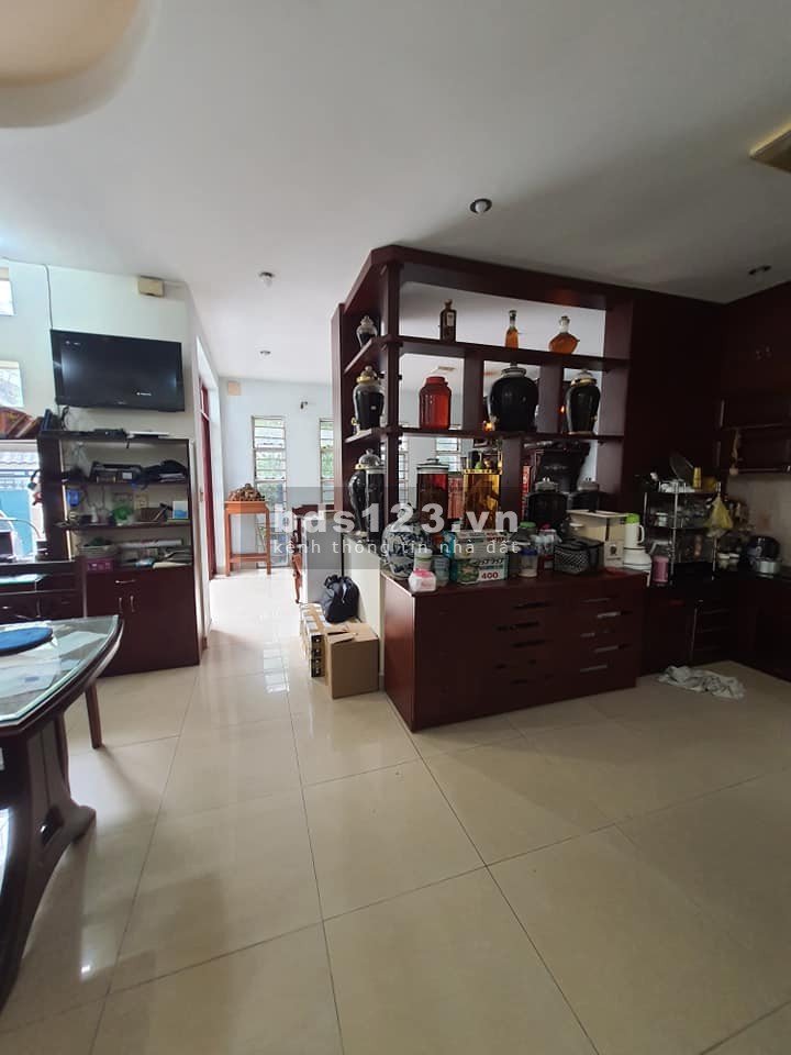 (Bình Thạnh)Bán biệt thự đẹp, Nguyễn Xí – Nơ Trang Long, dt 170m2(10m x 17m), 2 tầng, giá 28 tỷ