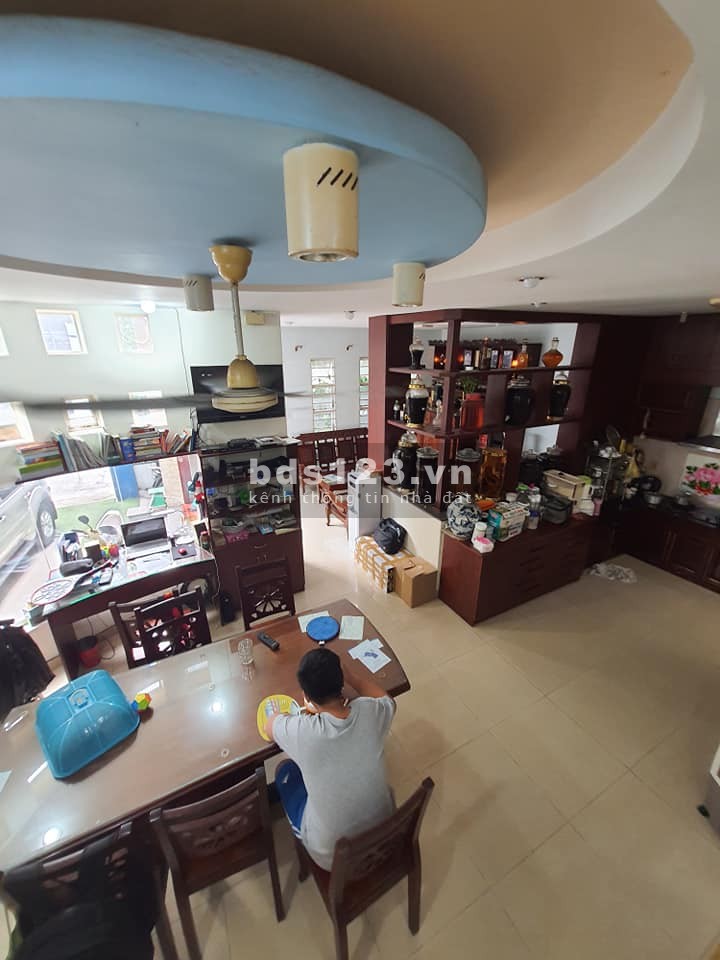 (Bình Thạnh)Bán biệt thự đẹp, Nguyễn Xí – Nơ Trang Long, dt 170m2(10m x 17m), 2 tầng, giá 28 tỷ