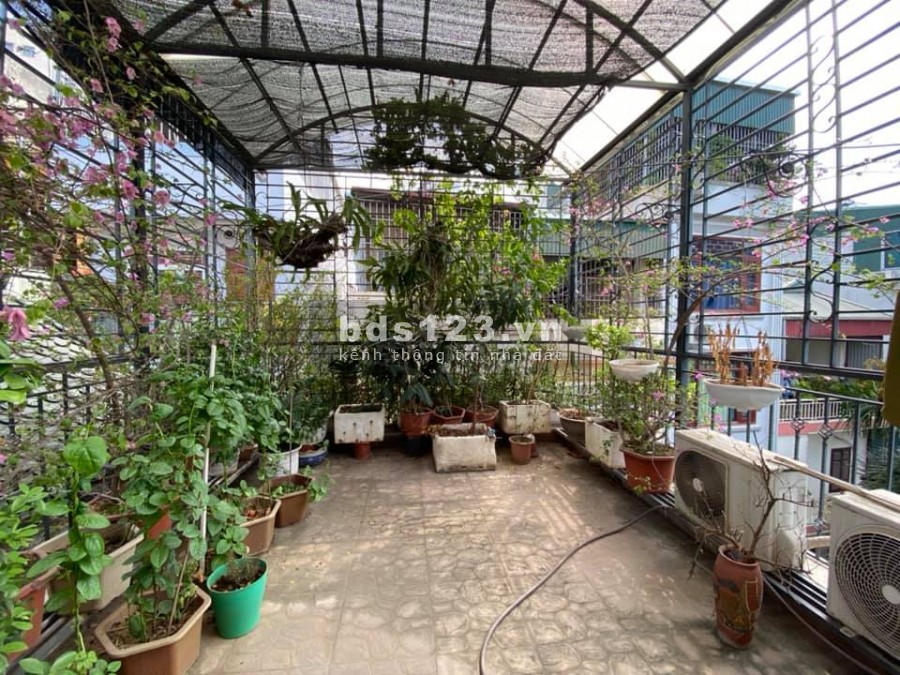 Bán nhà Dương Quảng Hàm, Quận Cầu Giấy, dt 70m2, 5 tầng, mt 4m, giá 12,8 tỷ