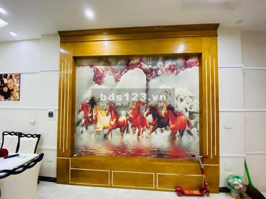 Bán nhà lô góc, ngõ 43 Trung Kính 5 tầng full nội thất dt 46m2 giá 5.4 tỷ LH 0392969999