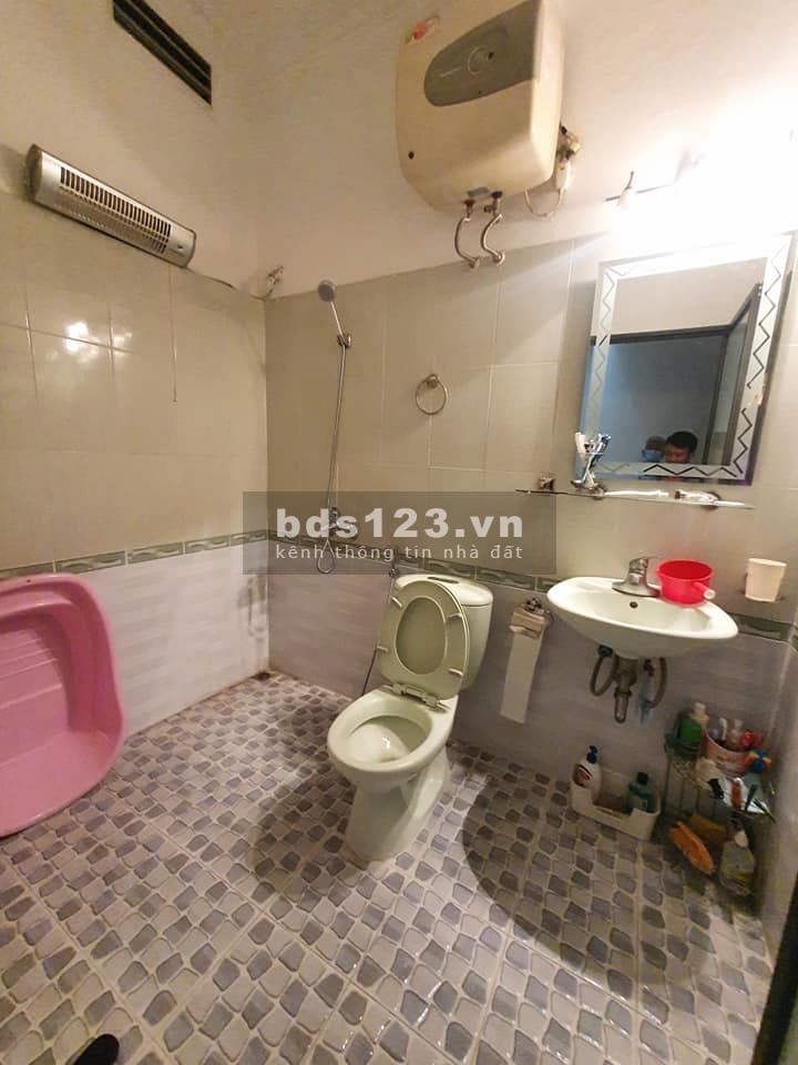 Bán nhà Bùi Xương Trạch, Thanh xuân, 80m ra phố gần ô tô dt rộng 57m2, giá bán 3.4 tỷ