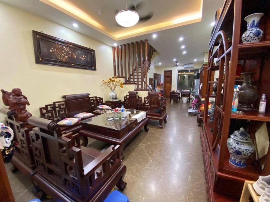 Bán nhà riêng Nguyễn Trãi, Thanh Xuân. ô tô tránh, full nội thất. giá nhỉnh 9 tỷ