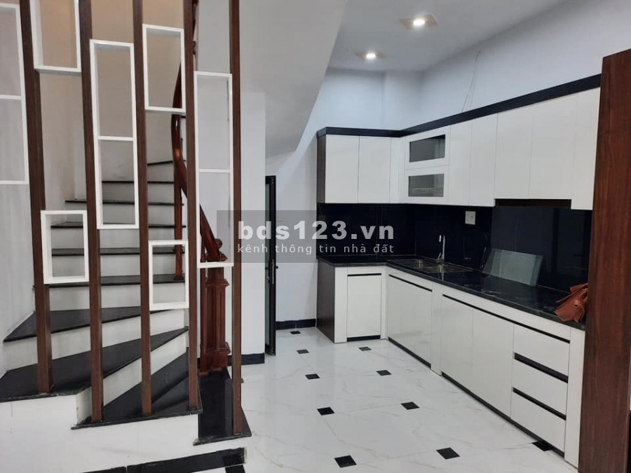Bán Gấp Nhà Thanh Bình, Mỗ Lao dt 50m2, 5 tầng, giá bán 3.35 tỷ nhà mới ở luôn