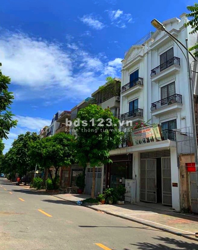 Bán nhà phố Lý Thường Kiệt, Hà Đông, ô tô tránh kinh doanh. cực tốt, mt 4.5m