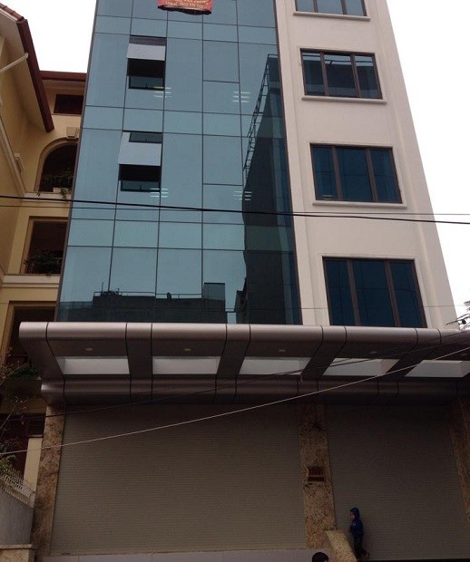 Bán Nhà Mặt Phố Nguyễn Khuyến, Hà Đông, Hiếm, KD, Vỉa Hè, 50m2, Nhỉnh 17 tỷ.