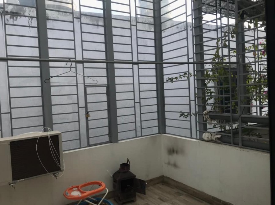 Bán nhà Hoàng Đạo Thành Thanh Xuân 46m 4 tầng mặt tiền 4m giá nhỉnh 4 tỷ ô tô qua nhà ngõ thông tứ tung