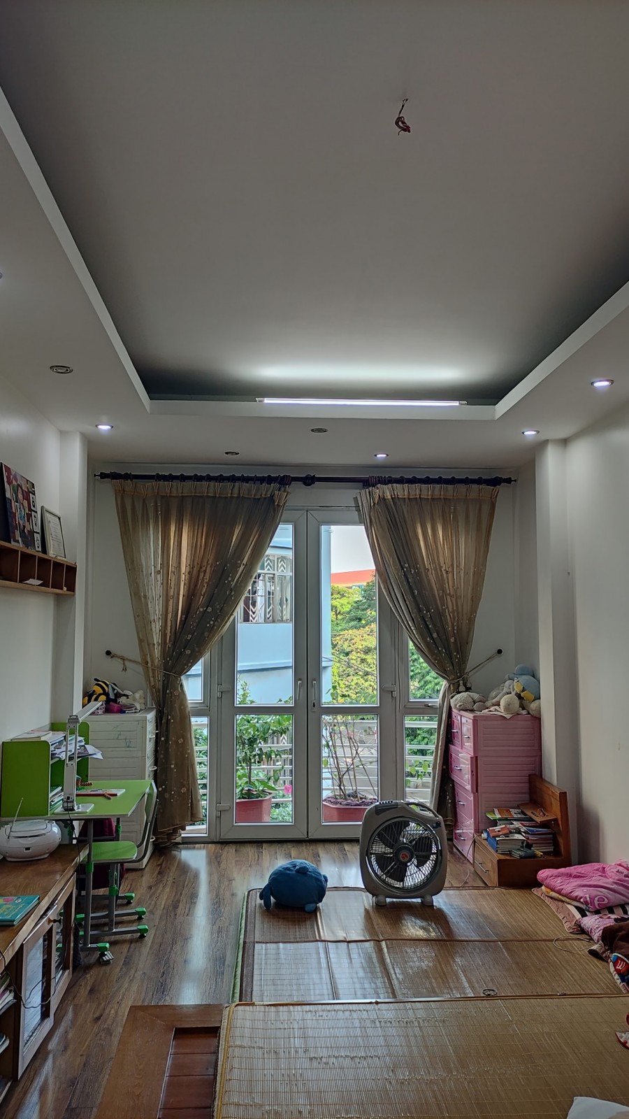 Bán gấp nhà phân lô Đền Lừ 2, ô tô vào nhà, cạnh Feliz home, 50m2, 5 tầng, giá chỉ 8.5 tỉ