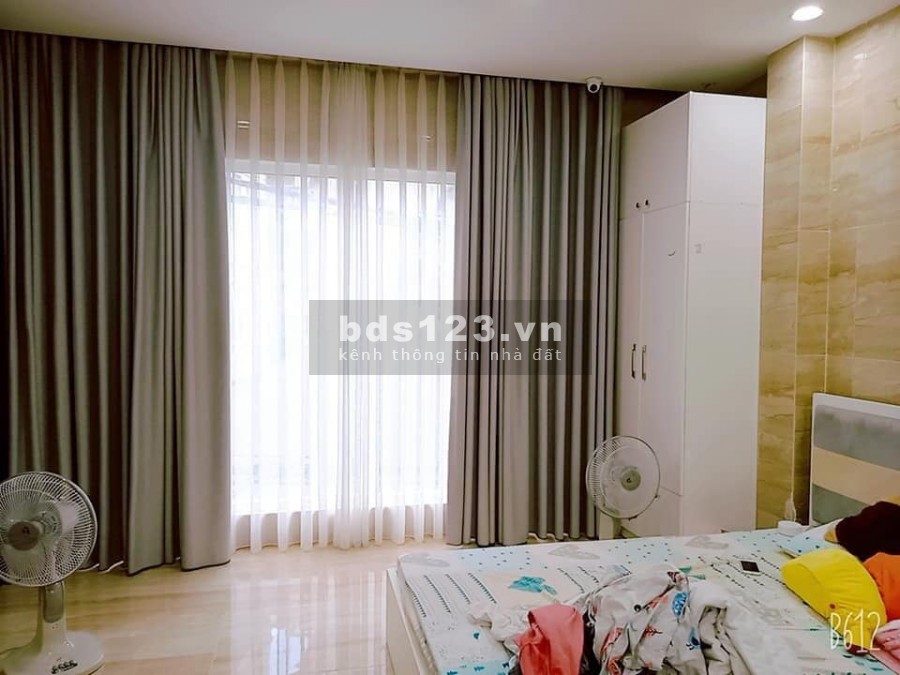 Siêu Hót bán nhà phố Giáp Bát, diện tích sử dụng 47m2, đúc kiên cố 4 tầng, giá 4.5 tỷ