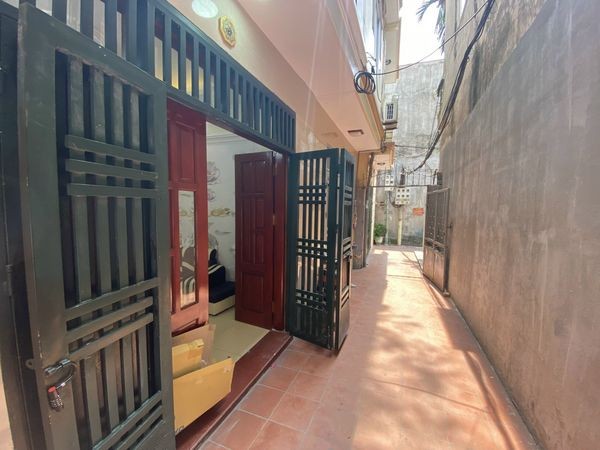 Bán nhà Vĩnh Hưng Quận Hoàng Mai giá 2.65 tỷ diện tích 30m2, 5 tầng xây mới