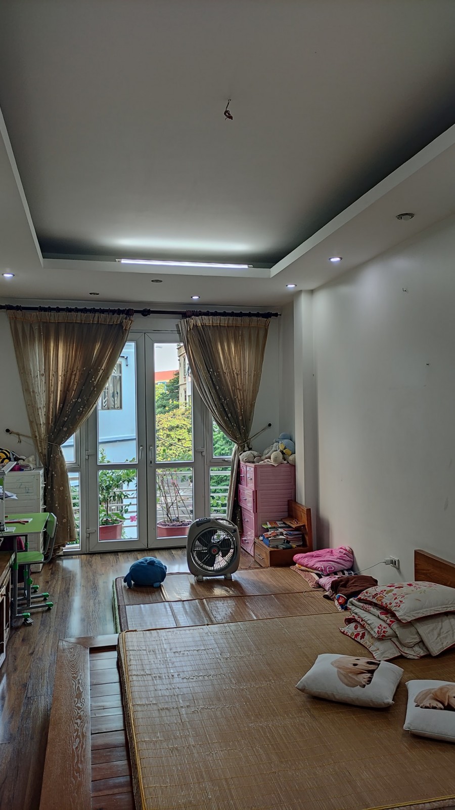 Bán gấp nhà phân lô Đền Lừ 2, ô tô vào nhà, cạnh Feliz home, 50m2, 5 tầng, giá chỉ 8.5 tỉ