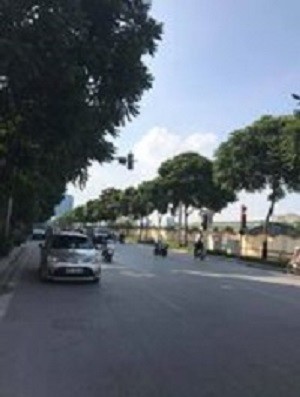 Cần bán gấp trong ngày, nhà phố Lê Trọng Tấn, Thanh Xuân…