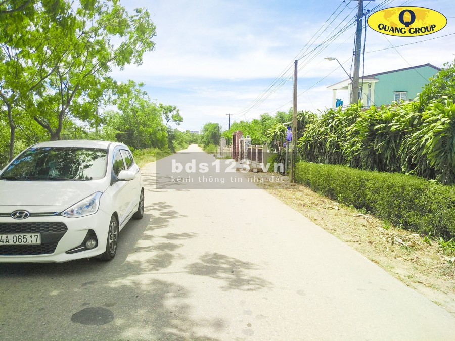 Bán 2 lô đất liền kề mặt tiền đường nhựa, dân cư đông đúc, xóm làng thân thiện