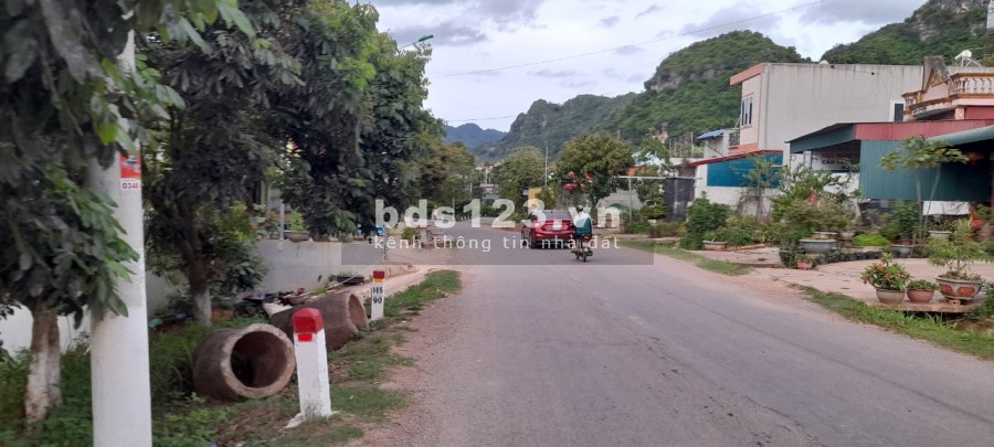 Mặt đường Quốc Lộ 43, Mường Sang, Mộc Châu, Sơn La giá hợp lí chính chủ