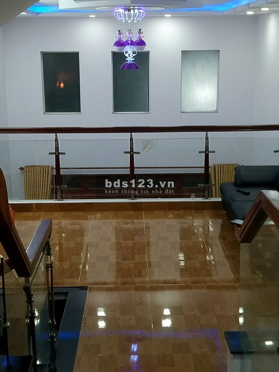 Bán gấp nhà 1 trệt,1 lửng 3 lầu Phạm Văn Chiêu, hẻm 5m ô tô, 4.1m x 16m, giá 6.5 tỷ