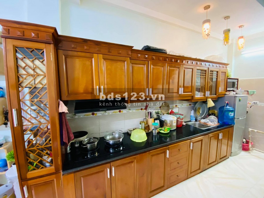 Bán nhà phố Thanh Lân, 10m ra ô tô, mặt ngõ, ngõ thông dt 30m2 4 tầng, giá 2.45 tỷ.