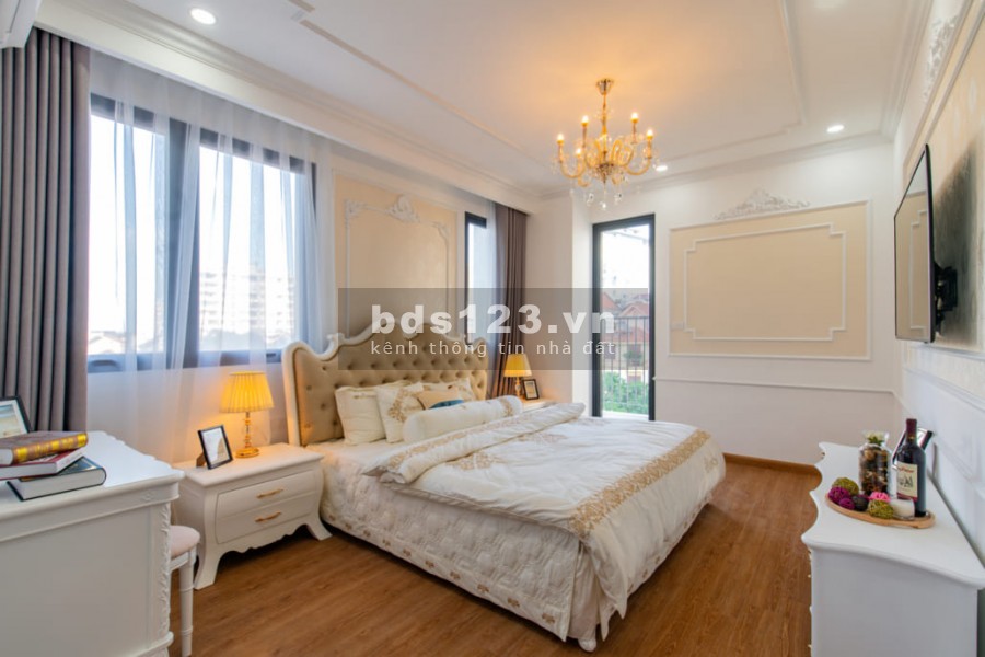 Chính chủ cắt lỗ sâu căn hộ 102m2, full nội thất tòa CT4 dự án Iris Garden giá 3.7 tỷ. Liên hệ: 0967780397.