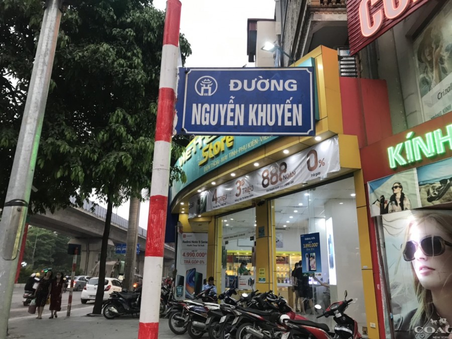 Bán Nhà Mặt Phố Nguyễn Khuyến, Hà Đông, Hiếm, KD, Vỉa Hè, 50m2, Nhỉnh 17 tỷ.