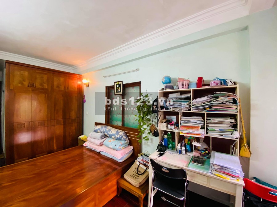 Bán nhà phố Thanh Lân, 10m ra ô tô, mặt ngõ, ngõ thông dt 30m2 4 tầng, giá 2.45 tỷ.