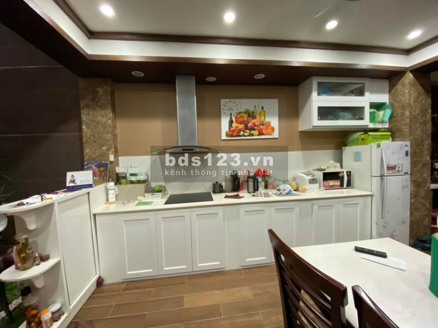 Bán nhà Dương Quảng Hàm, Quận Cầu Giấy, dt 70m2, 5 tầng, mt 4m, giá 12,8 tỷ