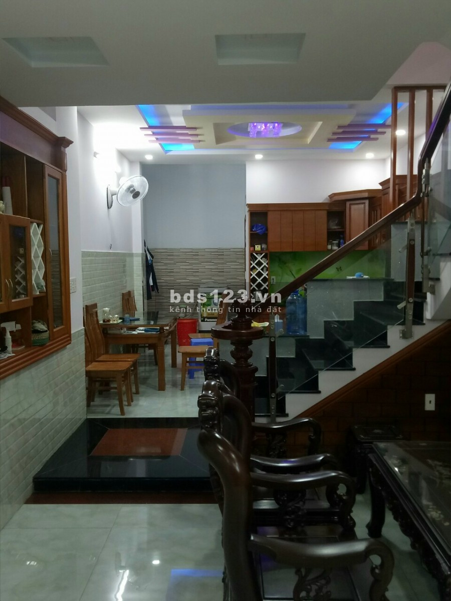 Bán gấp nhà 1 trệt,1 lửng 3 lầu Phạm Văn Chiêu, hẻm 5m ô tô, 4.1m x 16m, giá 6.5 tỷ