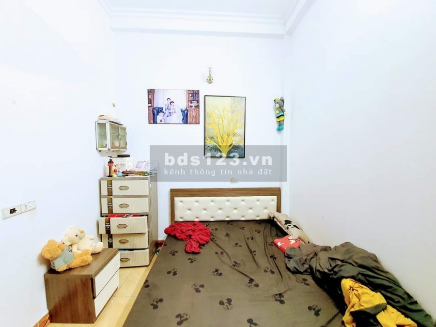 Bán nhà Kim Ngưu, An sinh tiện ích, diện tích 34m2, 4 tầng giá nhỉnh 2 tỷ