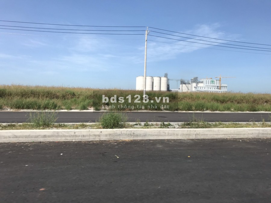 Đất thổ cư nhánh đường Khu CN Becamex thông với đường số 40 giá chỉ 4tr1/m