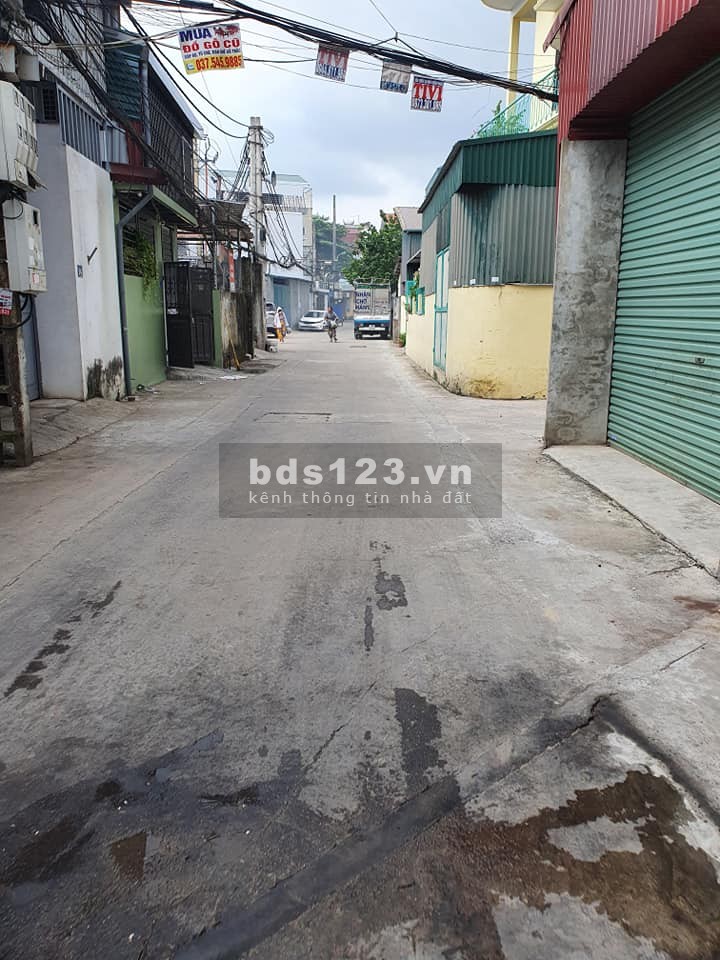 Bán nhà 5 phòng ngủ, sổ phân lô, gần ô tô tránh, khách xem là chốt, bàn giao ngay