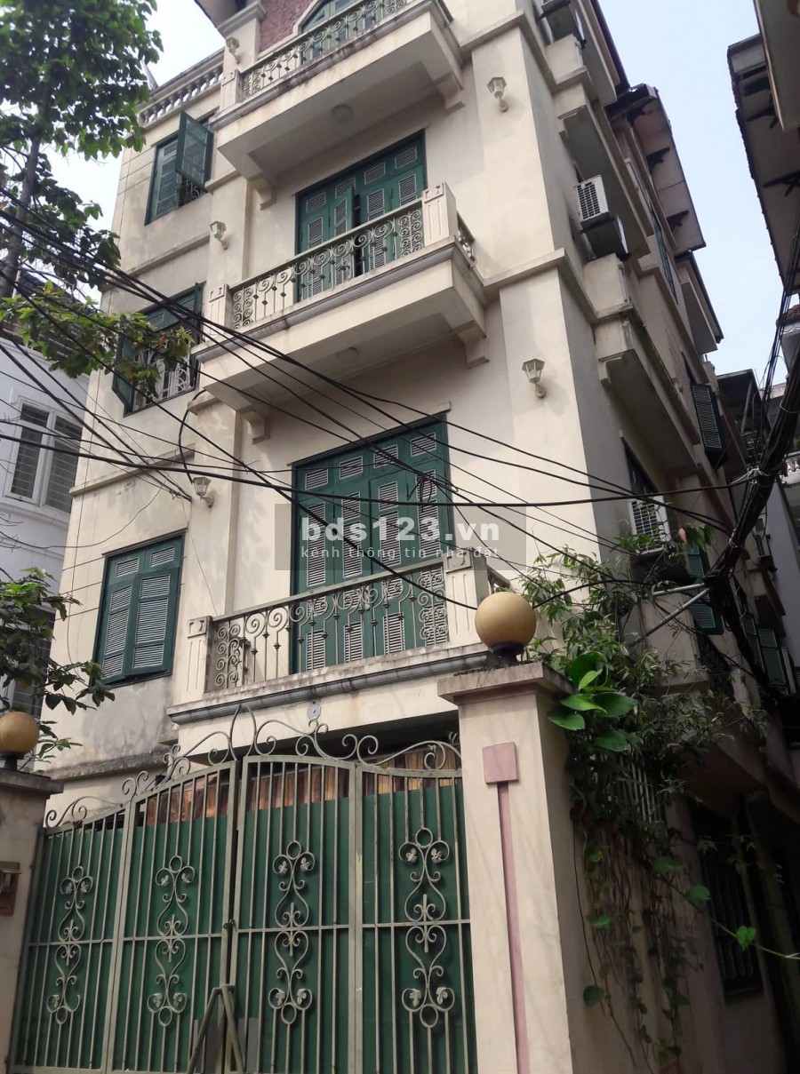 Bán nhà Hồ Tùng Mậu dt 70m2, căn góc MT 5m, ô tô vào nhà, giá 4 tỷ
