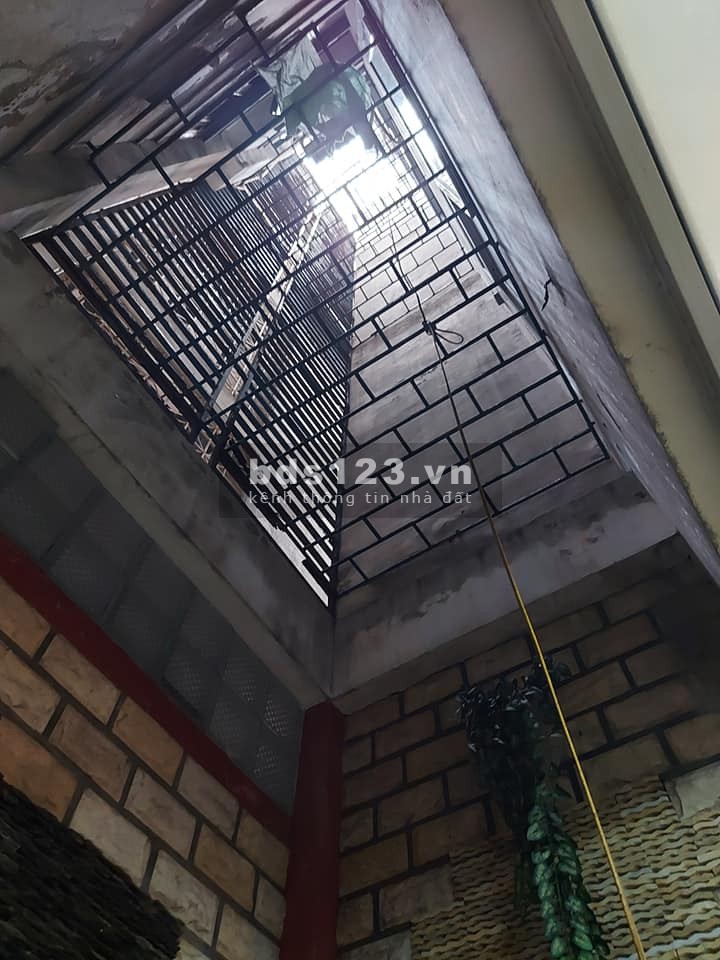 Bán nhà đẹp Thanh Xuân, diện tích 65m2, gần phố ô tô đỗ cửa, giá bán 6.7 tỷ