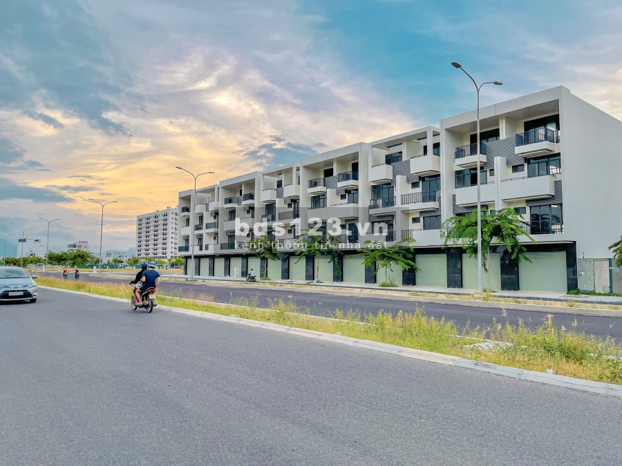 Cơ hội là 1 trong 10 người sở hữu dãy Shophouse độc tôn tại Nha Trang mặt đường 42m giá F0