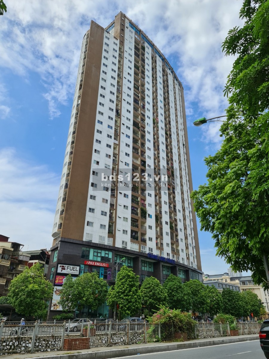 Cho thuê nhà nguyên căn đường Mạc Thái Tổ: DT50m2x6 tầng, MT5m, giá thỏa thuận