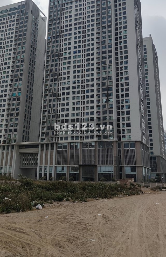 Bán đất Nguyễn Xiển, Thanh Xuân, phân lô ôtô tránh,xây VP, CCMN tuyệt đẹp, 50m2, mt 5m giá 5.7 tỷ.