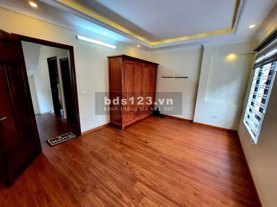 Sở hữu nhà Doãn Kế Thiện, Cầu Giấy,diện tích 45m, 5 tầng, mặt tiền 5 m, ở luôn