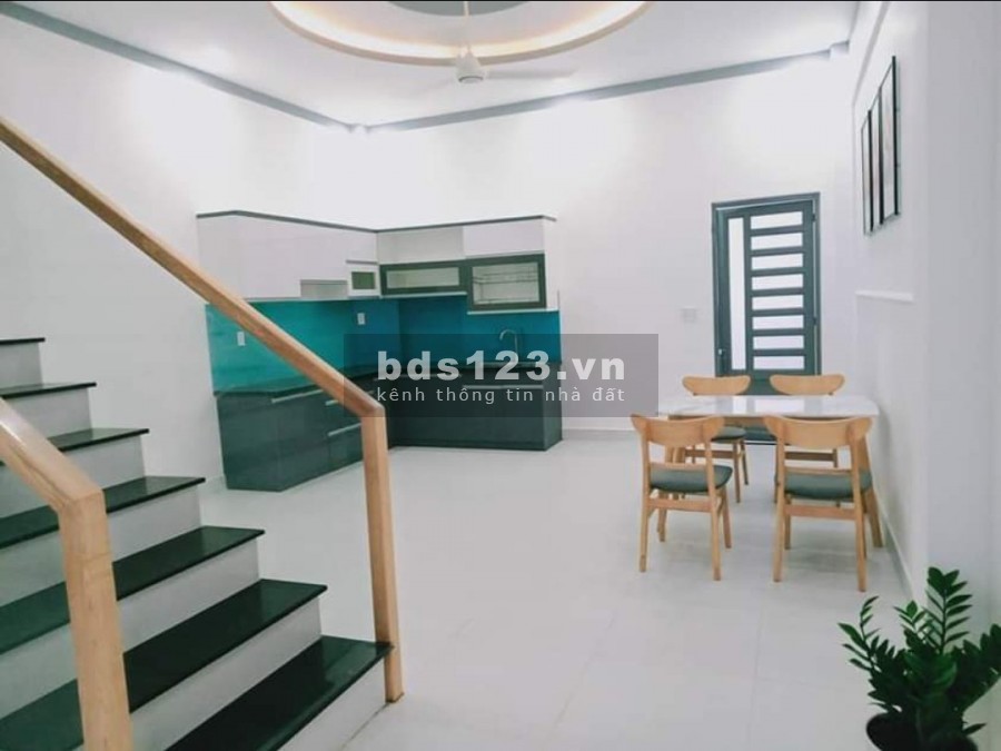Bán nhà ở cho khách có thiện chí đường Lò Lu, Tương Bình Hiệp, giá thoả thuận