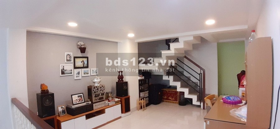 Bán Nhà Rẻ Tân Bình diện tích 38m2 5 tầng giá chỉ 5 tỷ, an ninh tốt, lh 0799839943