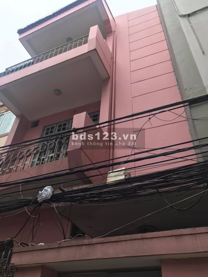 Bán nhà gần phố, xe ra vào thoải mái khu vực trung tâm, đầy đủ mọi tiện ích, giá 5.2 tỷ