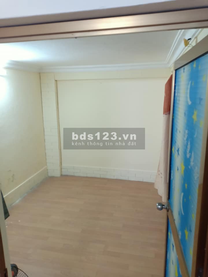 Bán nhà nguyên căn còn mới Phố Cổ, dt 45m2, 2 tầng đúc bê tông, giá 6.5 tỷ, lh 092 234 6363