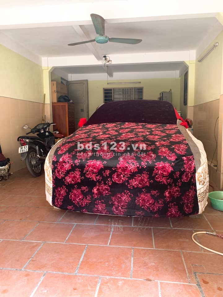 Bán nhà lô góc vị trí đẹp Quận Tây Hồ, 6 tầng tháng mát, ô tô vào nhà, bàn giao ở ngay