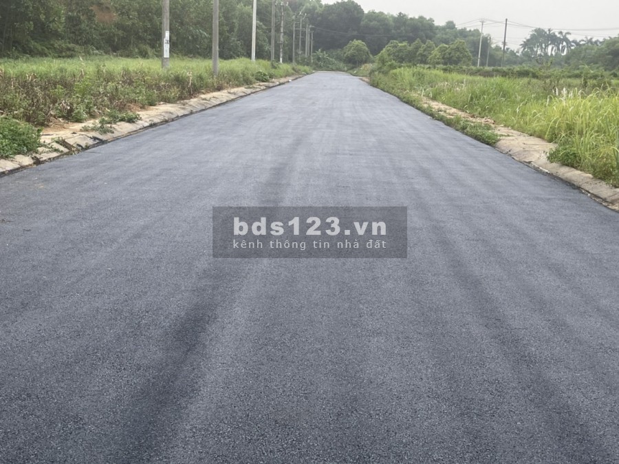 Chào bán 4 lô đất độc quyền tại vị trí đẹp nhất khu tái định cư Đồng Doi Yên Bài Ba Vì
