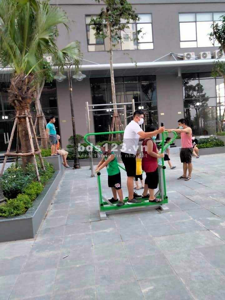 Chính chủ bán căn kiot IEC Thanh Trì Diện tích 37.95ms View bể bơi và khu vui chơi LH 0979944009