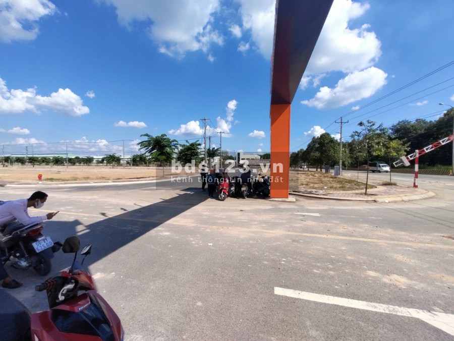 489tr là bạn sở hữu ngay lô đất 2 mặt tiền ql13 và đh516 giá chư qua đầu tư