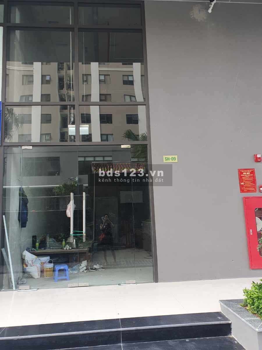 Chính chủ bán căn kiot IEC Thanh Trì Diện tích 37.95ms View bể bơi và khu vui chơi LH 0979944009