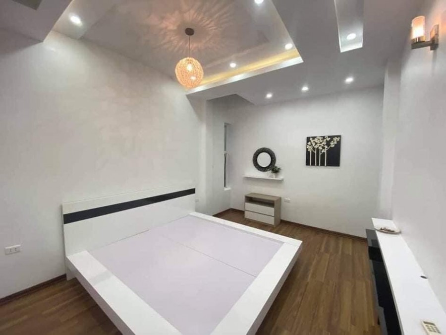 Bán nhà nhỉnh 3 tỷ, dt 35m2, Khương Trung 4 tầng, 3 pn, gần ngã 4 Sở, an sinh đỉnh