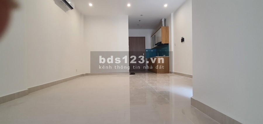 Còn duy nhất 1 căn Studio nội thất cơ bản cho thuê giá mềm. Lh: 0393425188.