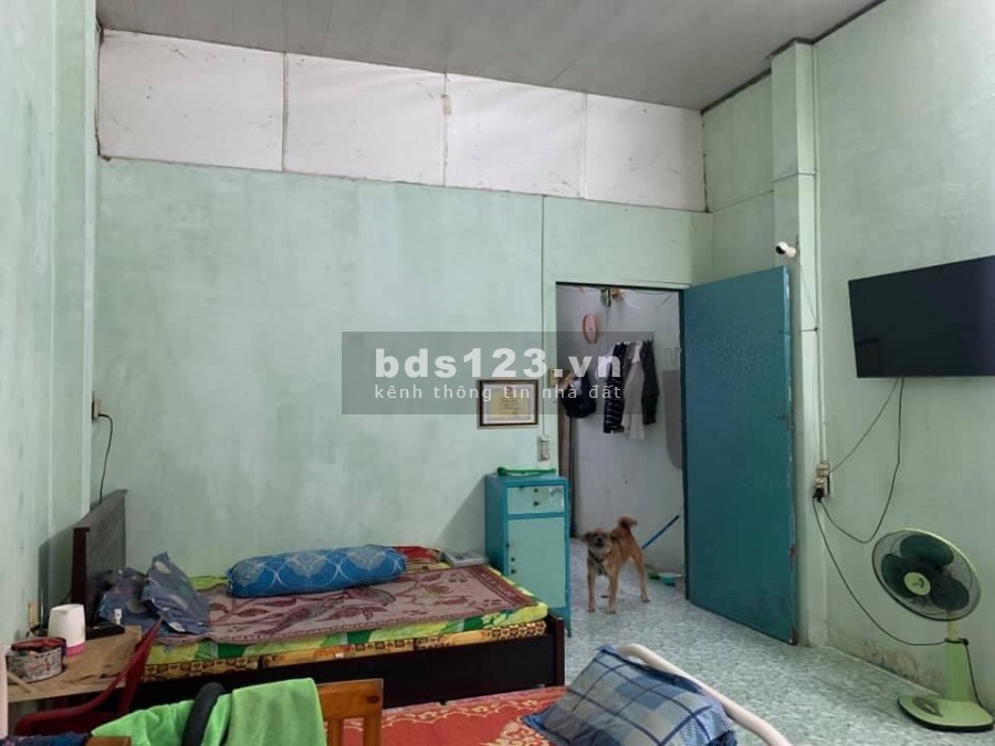 Bán nhà cấp 4 có diện tích lên tới 250m2 ngay tại đường Lê Quang Định, Bình Thạnh