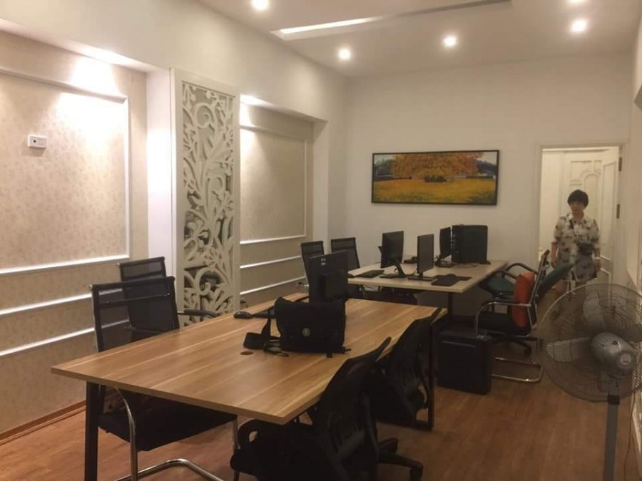 Mặt phố Khâm Thiên - Kinh Doanh sầm uất- 104m2 x 4T,MT 4.5m giá chỉ 25 tỷ- 0978988996